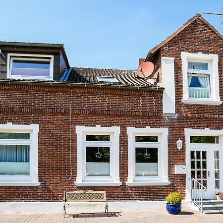 Ferienwohnung Am Dorfteich Fehmarn Exterior foto