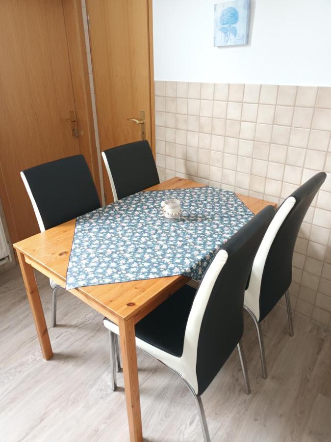 Ferienwohnung Am Dorfteich Fehmarn Exterior foto